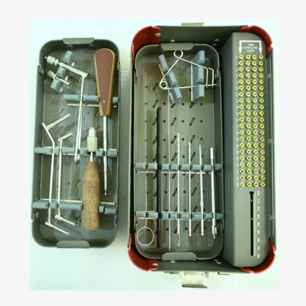 Small (4.0 MM) CC Screw System